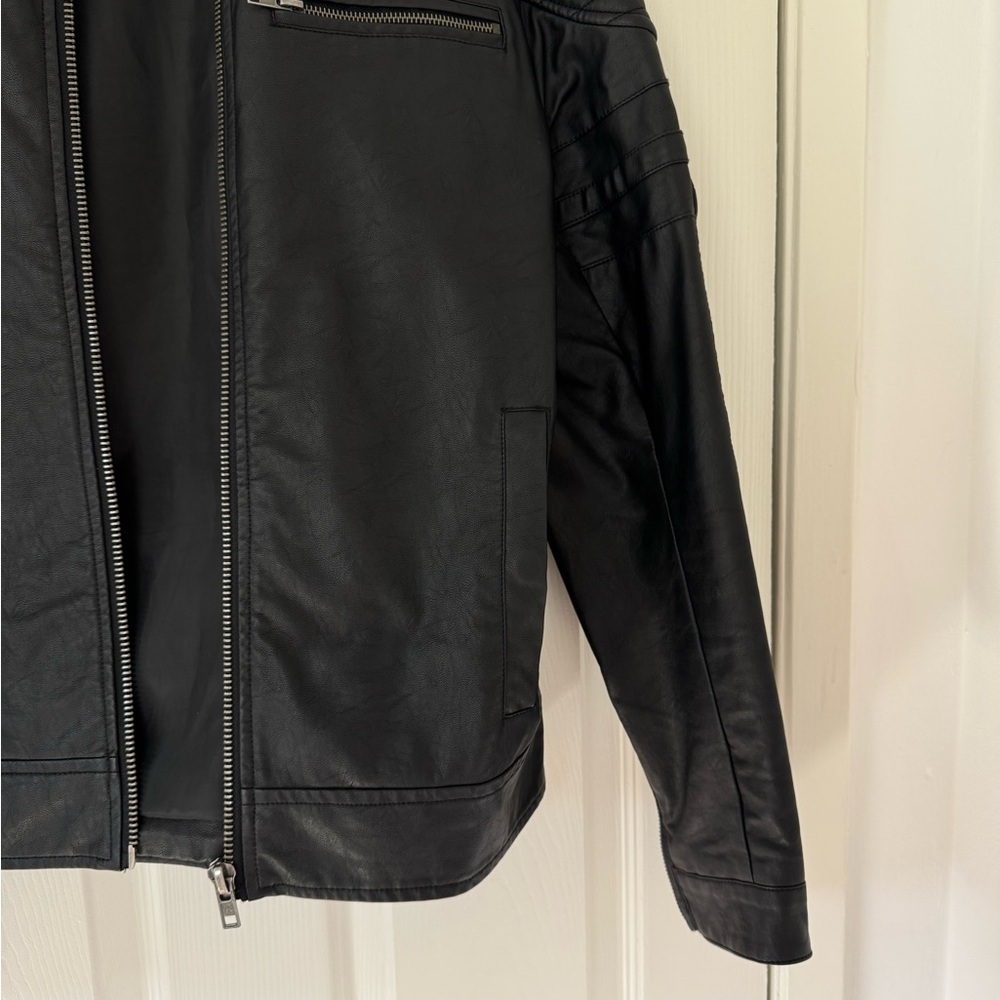 G by Guess Black & Gray Faux Leather Jacket - Picture 12 of 14